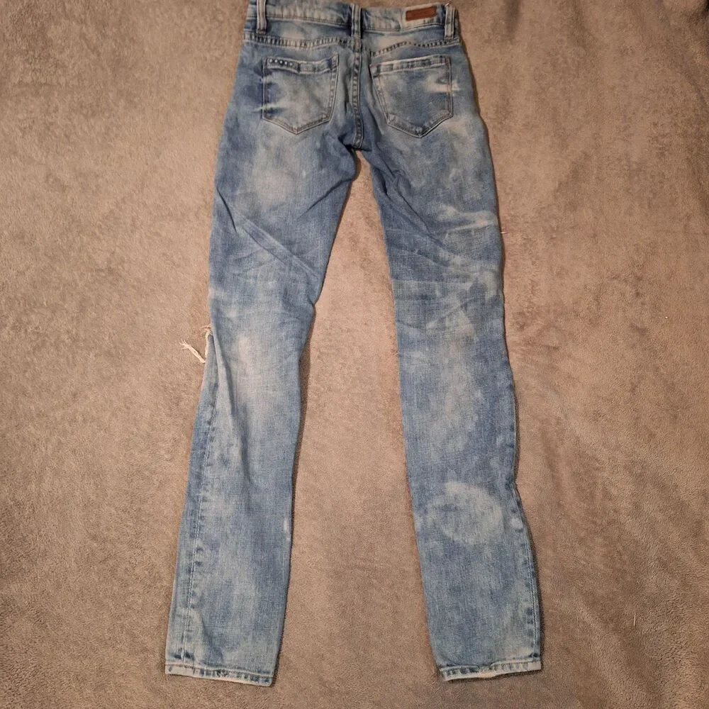 Blank NYC Jeans Women 26 Blue Skinny Distressed Whiskered Stretch Denim Faded - Picture 10 of 11